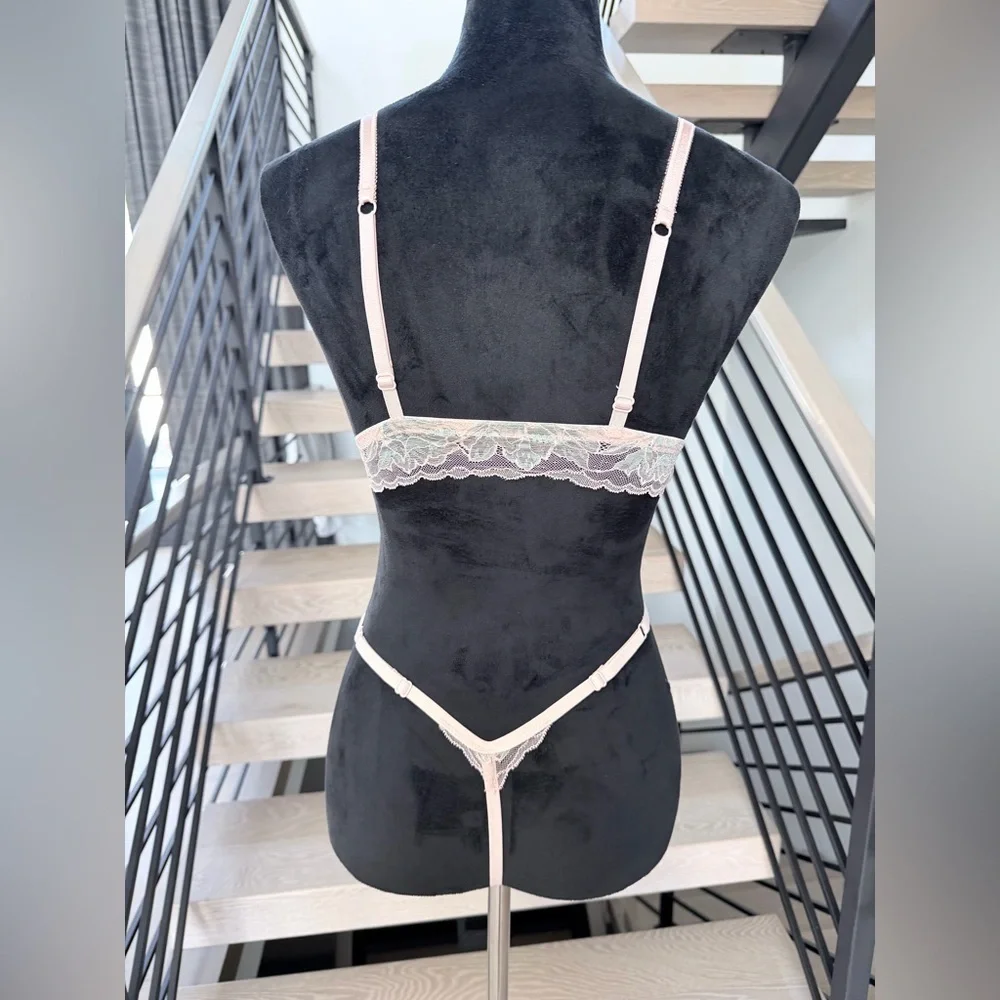 N/A delicate sheer